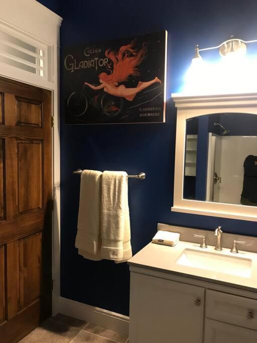 Apartamento The Cast Iron Lady Wyalusing Exterior foto