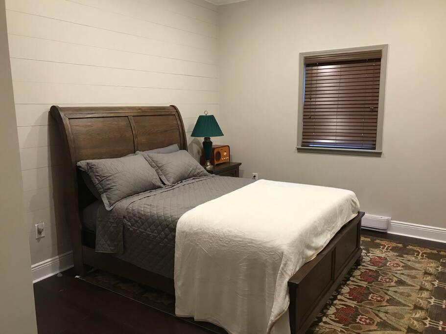 Apartamento The Cast Iron Lady Wyalusing Exterior foto