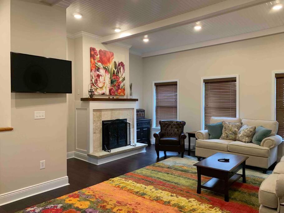 Apartamento The Cast Iron Lady Wyalusing Exterior foto
